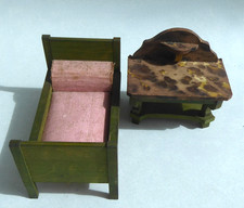 Vintage dolls house for sale  WINCHESTER