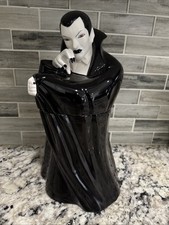 Frasco de biscoito muito raro Drácula LE 154/1000 por artesanato do tesouro Halloween 1997 comprar usado Frasco de biscoito muito raro Drácula LE 154/1000 por artesanato do tesouro Halloween 1997 comprar usado  Enviando para Brazil