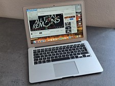 Macbook air mid usato  Volano