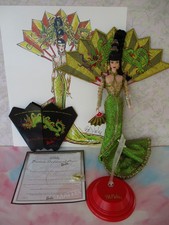 1998 bob mackie d'occasion  Expédié en Belgium