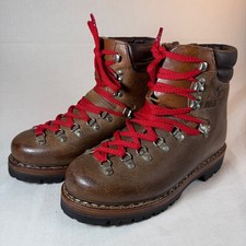 MT10 Montanhismo Trekking BOTAS DE COURO Sola Vibram FEITAS NA ITÁLIA MASCULINAS 7,5 1J comprar usado MT10 Montanhismo Trekking BOTAS DE COURO Sola Vibram FEITAS NA ITÁLIA MASCULINAS 7,5 1J comprar usado  Enviando para Brazil