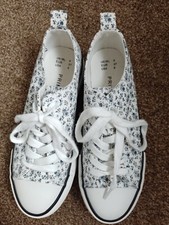 Ladies lace shoes for sale  HEANOR