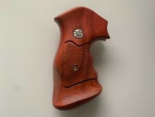 New wooden grip d'occasion  Expédié en Belgium