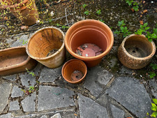 Set concrete pots for sale  COBHAM