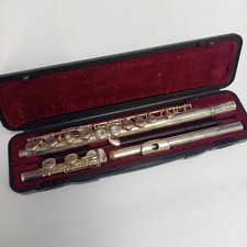 Yamaha 211sii flute for sale  HULL