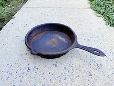 Frigideira antiga de ferro fundido frigideira portão marca alça ornamentada bico comprar usado  Enviando para Brazil