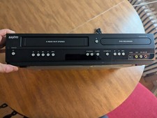 Combo gravador de DVD/VCR Sanyo FWZV475F não testado comprar usado  Enviando para Brazil