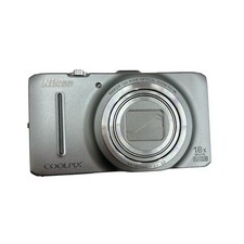 Nuovo zecca nikon usato  Spedire a Italy