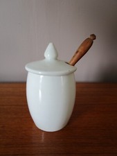 Antique fine white d'occasion  Expédié en Belgium