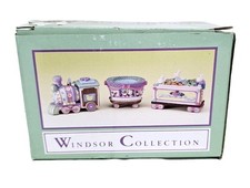 Vintage winsor collection for sale  Lewellen