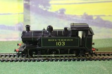 Hornby r157 lined for sale Hornby r157 lined for sale  SOUTHAMPTON