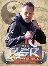Kerambit sarong kyusho usato  Spedire a Italy
