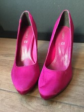 Scarpe con tacco usato  Torino
