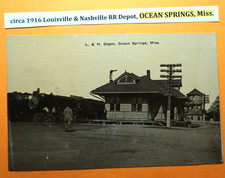 circa: 1916 Louisville & Nashville RR Depot, OCEAN SPRINGS, Miss. Cartão postal litho, usado comprar usado  Enviando para Brazil
