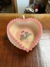 Usado, Fralda de coração vintage rosa birmanesa Fenton pintada à mão com violetas *brilha! comprar usado  Enviando para Brazil