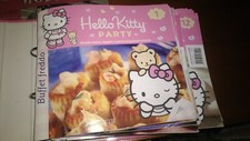 Hello kitty parti usato  Polignano a Mare