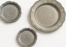 Oneida pewter plates for sale  Roseburg