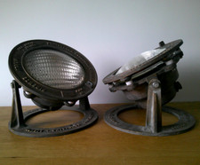 Vecchie lampade bronzo usato  Italia