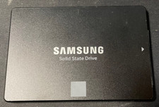 Disque dur ssd d'occasion  Saint-Hilaire-du-Rosier