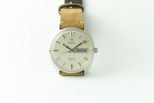 Montre ancienne omega d'occasion  Saint-Mitre-les-Remparts