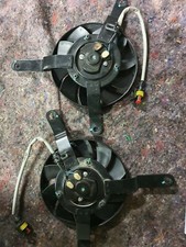 Coppia ventole radiatore usato  Pavia