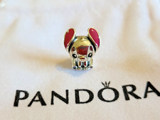 Charm pandora stitch d'occasion  Viarmes