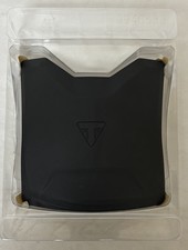1-Triumph Tiger 1200 GT Explorer OEM Tank Pad, Borracha, Preto PN #A9798051 #M81 comprar usado 1-Triumph Tiger 1200 GT Explorer OEM Tank Pad, Borracha, Preto PN #A9798051 #M81 comprar usado  Enviando para Brazil