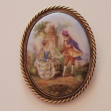 Broche porcelaine limoges d'occasion  Saint-Yorre