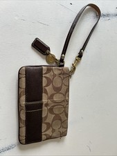 Coach 40028 signature for sale  Philadelphia