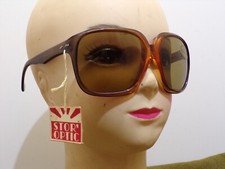 Paire lunette soleil d'occasion  Châtellerault