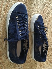 Sneakers baskets dentelle d'occasion  Paris XII