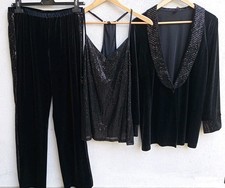 Completo intimissimi velluto usato  Italia