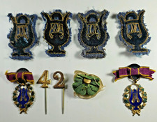 Ww1 lot insignes d'occasion  La Roche-Guyon