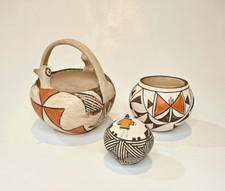 Three acoma vintage for sale  Mound
