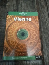 Lonely planet vienna usato  Desio