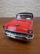 Sun Star PREMIUM COLLECTION 1/18 1956 Mercury Montclair conversível fechado 36526 comprar usado  Enviando para Brazil