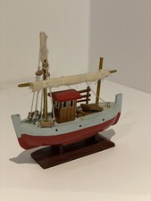 Model wooden trawler d'occasion  Expédié en Belgium