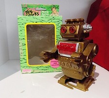 Robô espacial vintage de plástico com caminhada + ação faísca, China, EXiB comprar usado  Enviando para Brazil