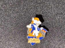 Pins badge enamel d'occasion  Strasbourg-