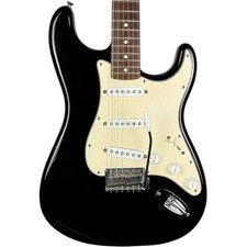 Fender stratocaster 2006 d'occasion  Expédié en France