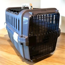 Pet carrier barely for sale  Sutter Creek