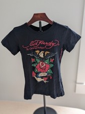 Camiseta Ed Hardy por Christian Audigier preta algodão rosa águia tamanho M nova com etiquetas, usado comprar usado Camiseta Ed Hardy por Christian Audigier preta algodão rosa águia tamanho M nova com etiquetas, usado comprar usado  Enviando para Brazil