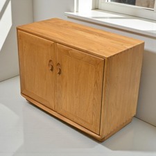 Small ercol windsor for sale Small ercol windsor for sale  HALSTEAD