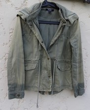 Veste jennyfer kaki d'occasion  Saint-Paul