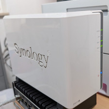 Synology diskstation ds213j usato  Spedire a Italy