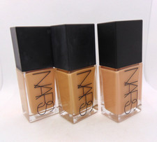 Base reflectante de luz NARS tonos medios 1,0 oz./30 ml elige tono segunda mano  Embacar hacia Mexico