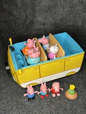 Jogo de veículo Peppa Pig Family Camper Van com papai mãe Peppa George e muito mais! comprar usado Jogo de veículo Peppa Pig Family Camper Van com papai mãe Peppa George e muito mais! comprar usado  Enviando para Brazil
