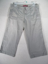 ladies capris for sale  Spring Hill
