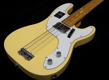 Fender VINTERA II 70S TELECASTER BASS MN Vintage Branco Usado 2024 com Estojo Macio comprar usado  Enviando para Brazil