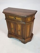 Piccola credenza noce usato  Vignanello
